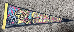 Large Vintage Clyde Beatty Cole Bros Circus Souvenir Felt Pennant 27"